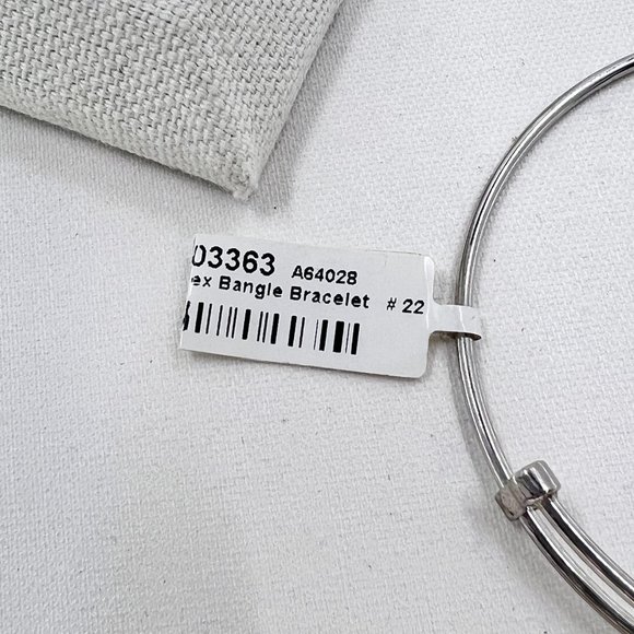 NWT - Sterling Silver Bangle 7” Bracelet w/ Heart Charm - Picture 5 of 5